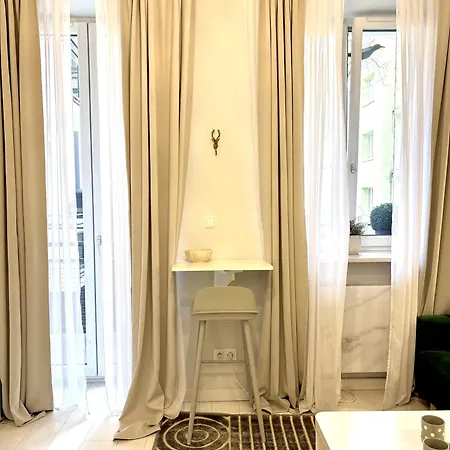 Ogrodowa Art Design 1-bedroom Apartment, 公寓 华沙