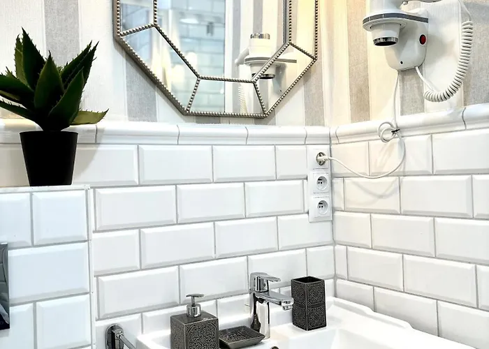 Ogrodowa Art Design 1-bedroom Apartment, *